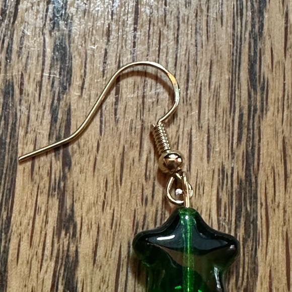 Handmade holiday earrings - Picture 5 of 7